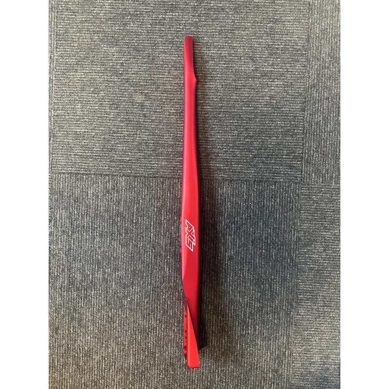 AXIS RED SHORT FUSE 625MM R